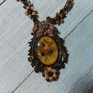 Victorian earring & necklace set